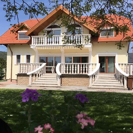 Apartament Csok Apartmanhaz Balatonfüred Zewnętrze zdjęcie