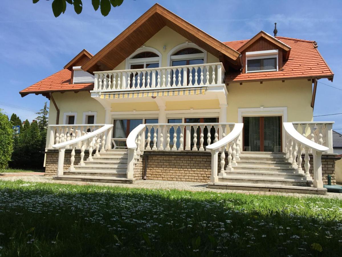 Apartament Csok Apartmanhaz Balatonfüred Zewnętrze zdjęcie